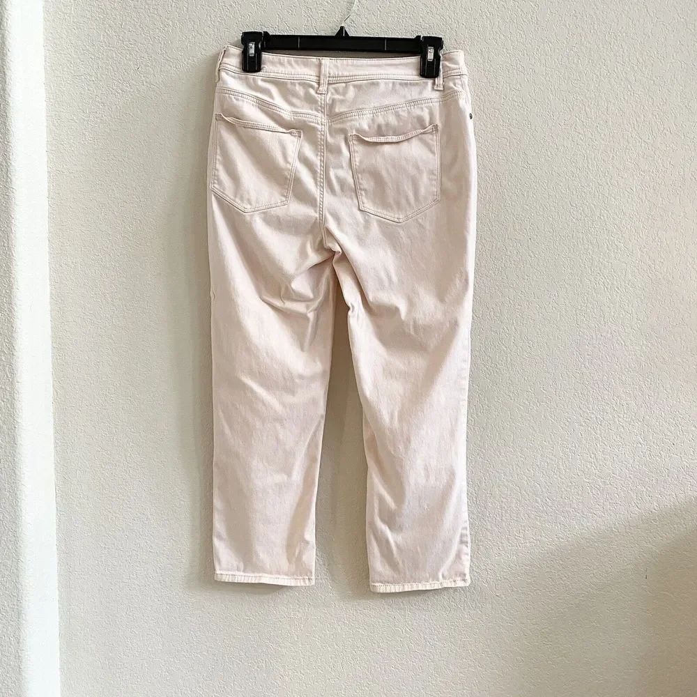 Chico’s Platinum Crop Pants‎ Peach Color Size 2) Stretch